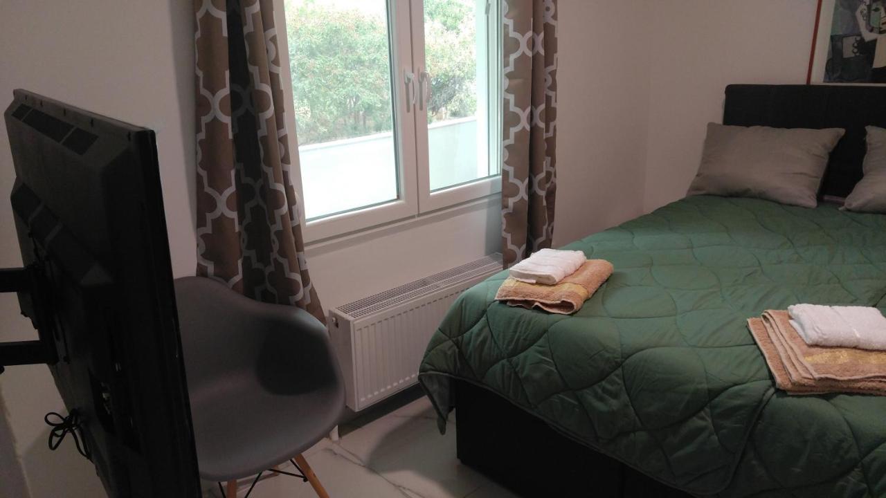 New!90Sqm10Minairport2Bedrooms Tesalonika Bagian luar foto